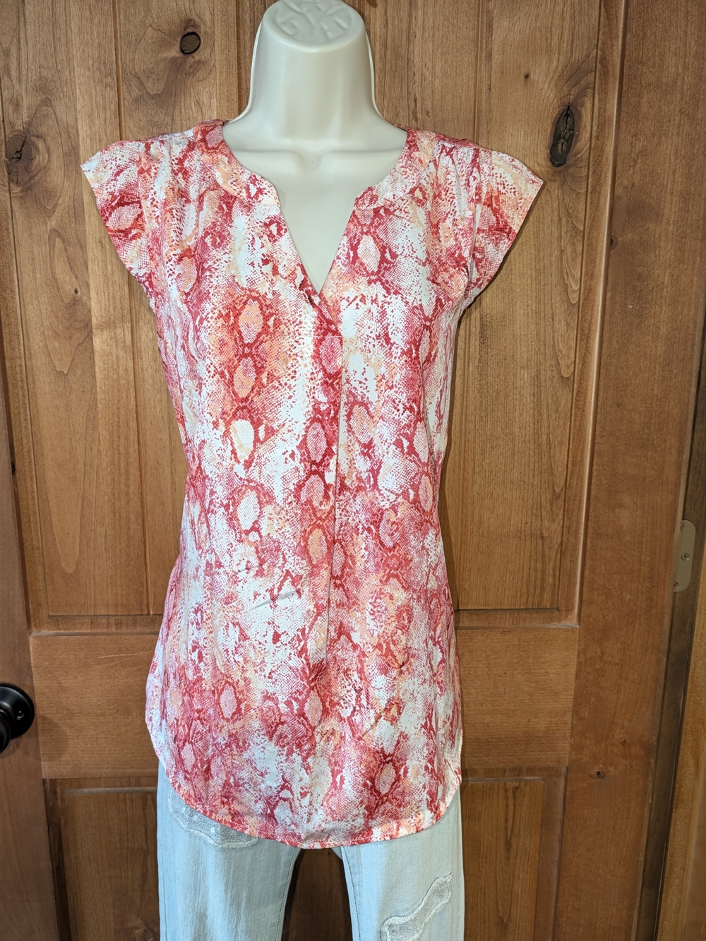 Apt. 9 Pink and White Snake-Print Cap Sleeve Tunic